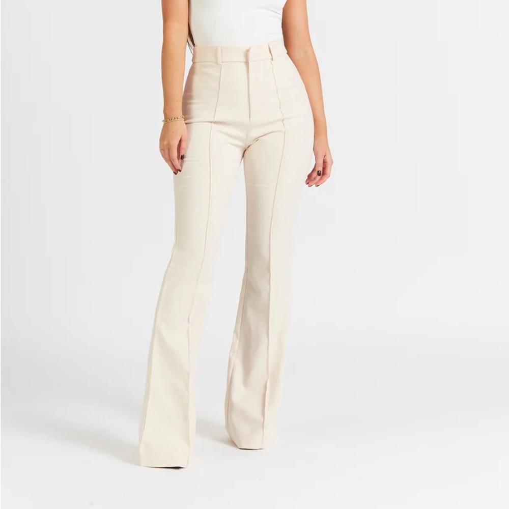 Wide Leg Suit Trousers - Cream
M